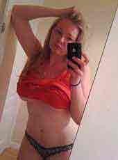 romantic girl looking for guy in Estill Springs, Tennessee